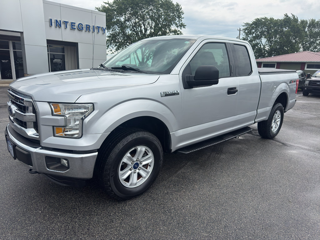Used 2016 Ford F150 XLT w/ Trailer Tow Package AWD/4WD image 3