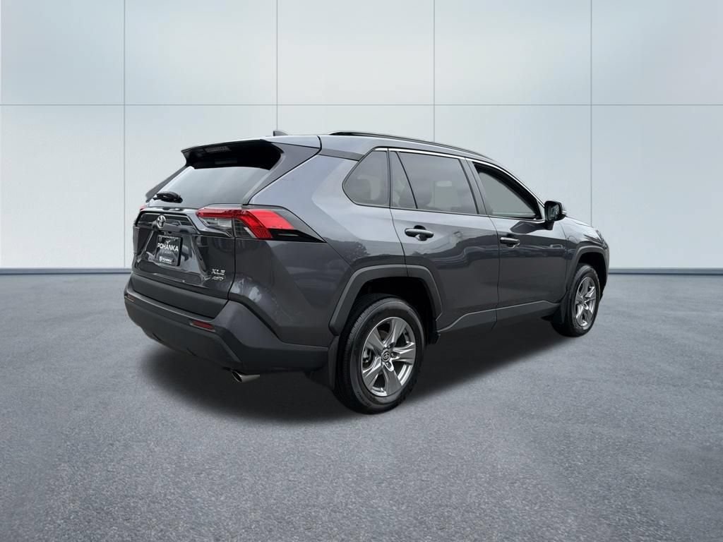 Used 2024 Toyota RAV4 XLE w/ Convenience Package AWD/4WD image 5