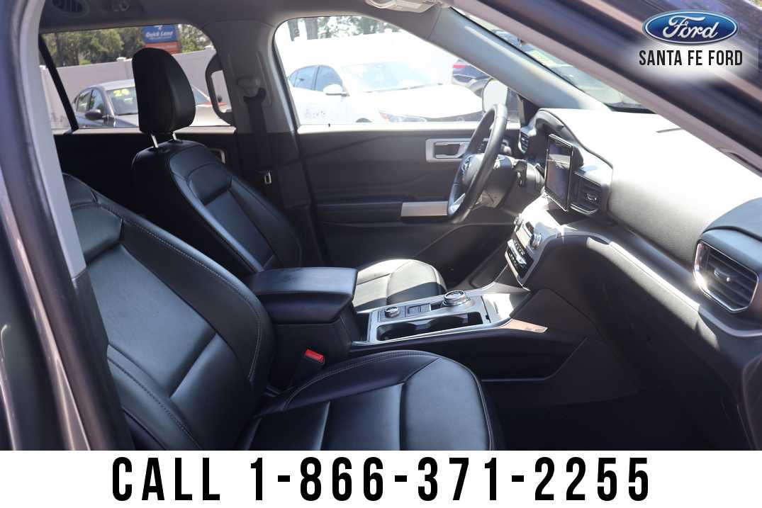 New 2024 Ford Explorer XLT w/ Equipment Group 202A AWD/4WD image 36