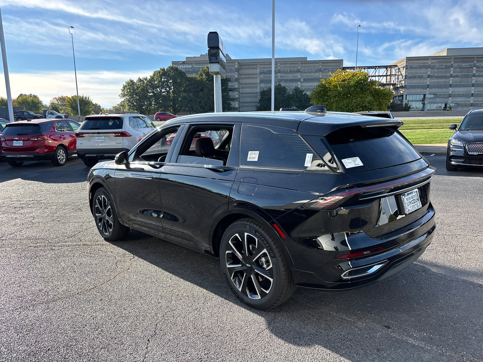 New 2026 Lincoln Nautilus Reserve image 5