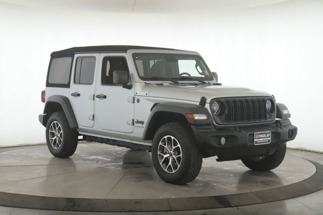Used 2024 Jeep Wrangler Sport S image 2