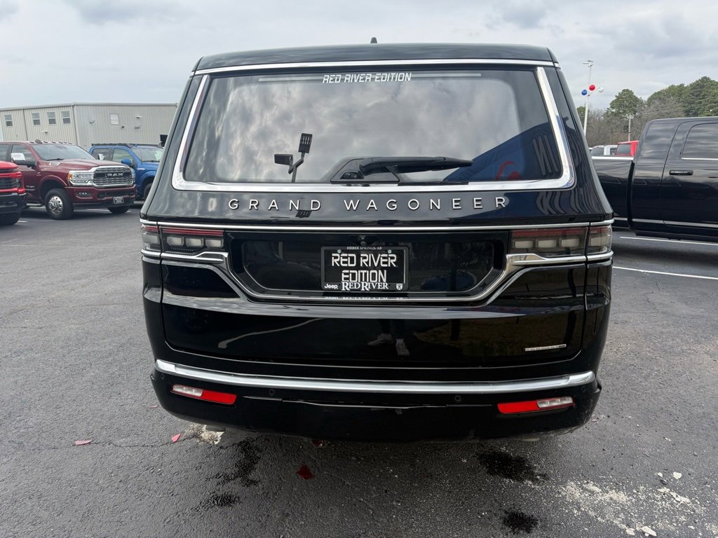 Used 2024 Jeep Grand Wagoneer Series III w/ Rear Seat Video Group 1 image 6