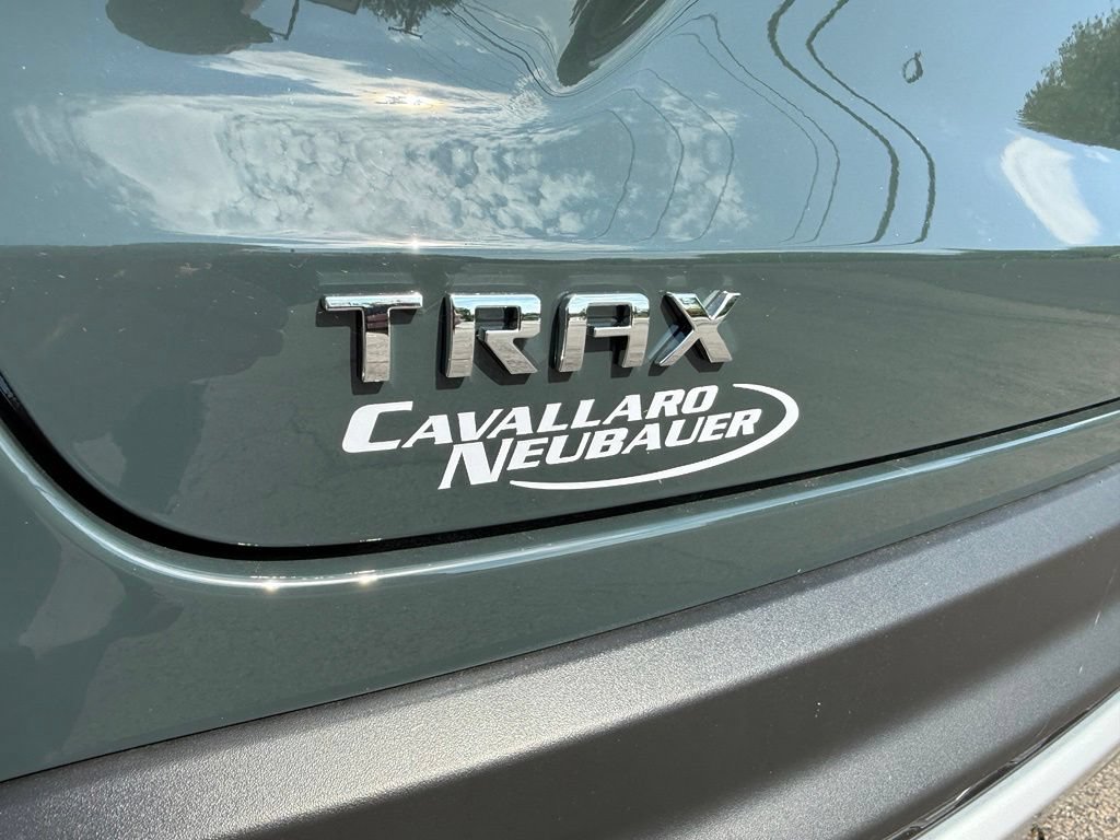 New 2026 Chevrolet Trax LT w/ LT Convenience Package FWD image 25