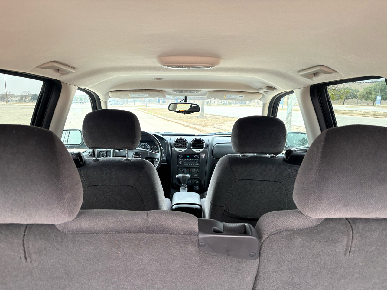 Used 2007 GMC Envoy SLE image 8