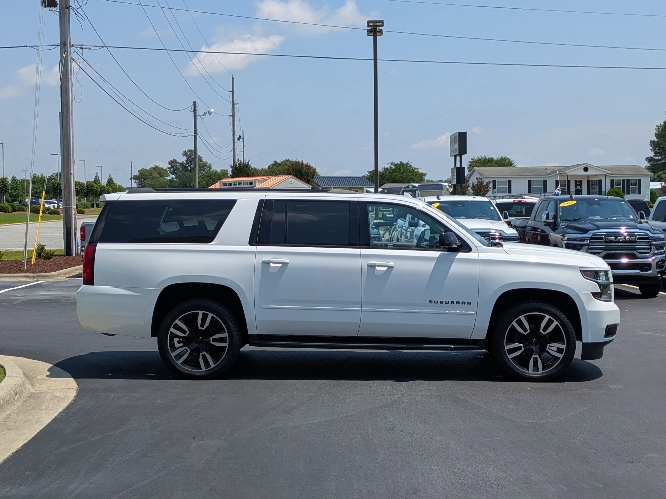 Used 2019 Chevrolet Suburban Premier w/ RST 6.2L Performance Edition image 4
