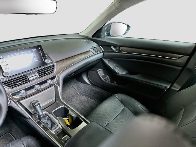 Used 2018 Honda Accord EX-L image 25