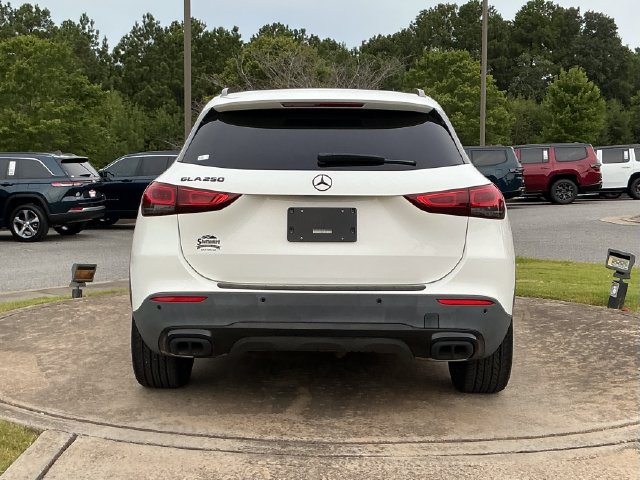 Used 2023 Mercedes-Benz GLA 250 w/ Premium Package image 5
