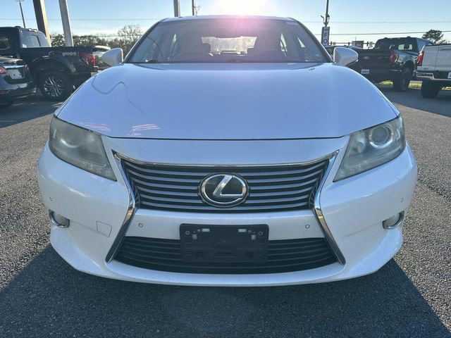 Used 2013 Lexus ES 350 w/ Luxury Pkg image 2