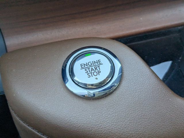 Used 2021 Lincoln Aviator Reserve w/ Equipment Group 201A image 28