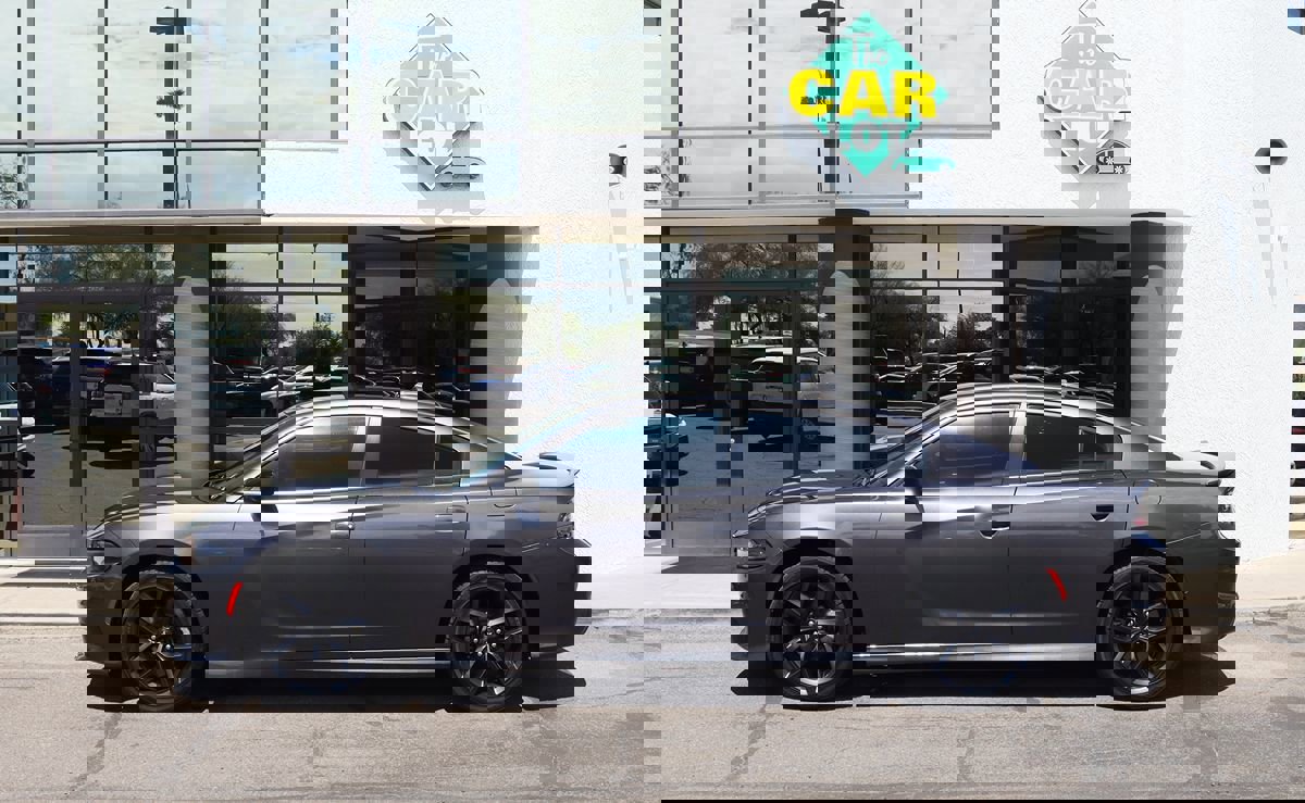 Used 2021 Dodge Charger GT w/ Blacktop Package image 8
