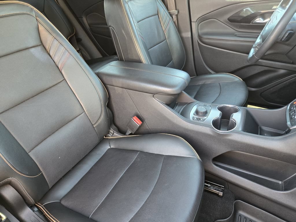 Used 2022 GMC Terrain AT4 AWD/4WD image 9