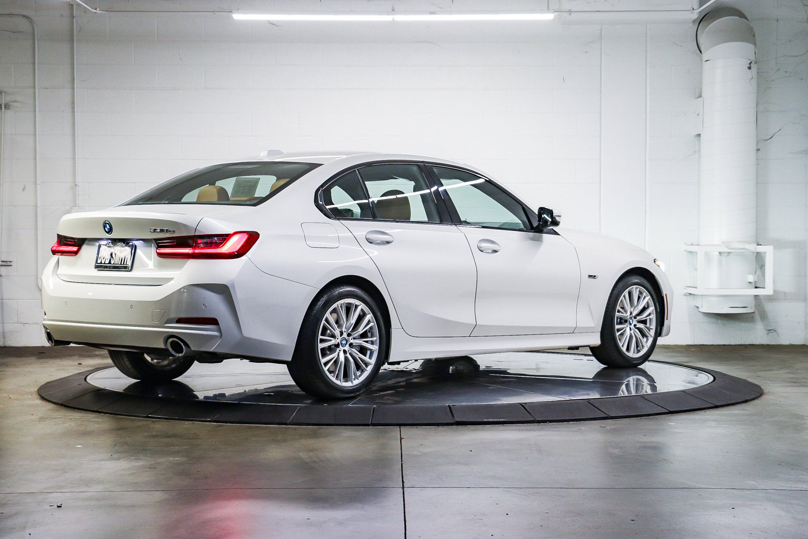 Used 2023 BMW 330e w/ Premium Package RWD image 6
