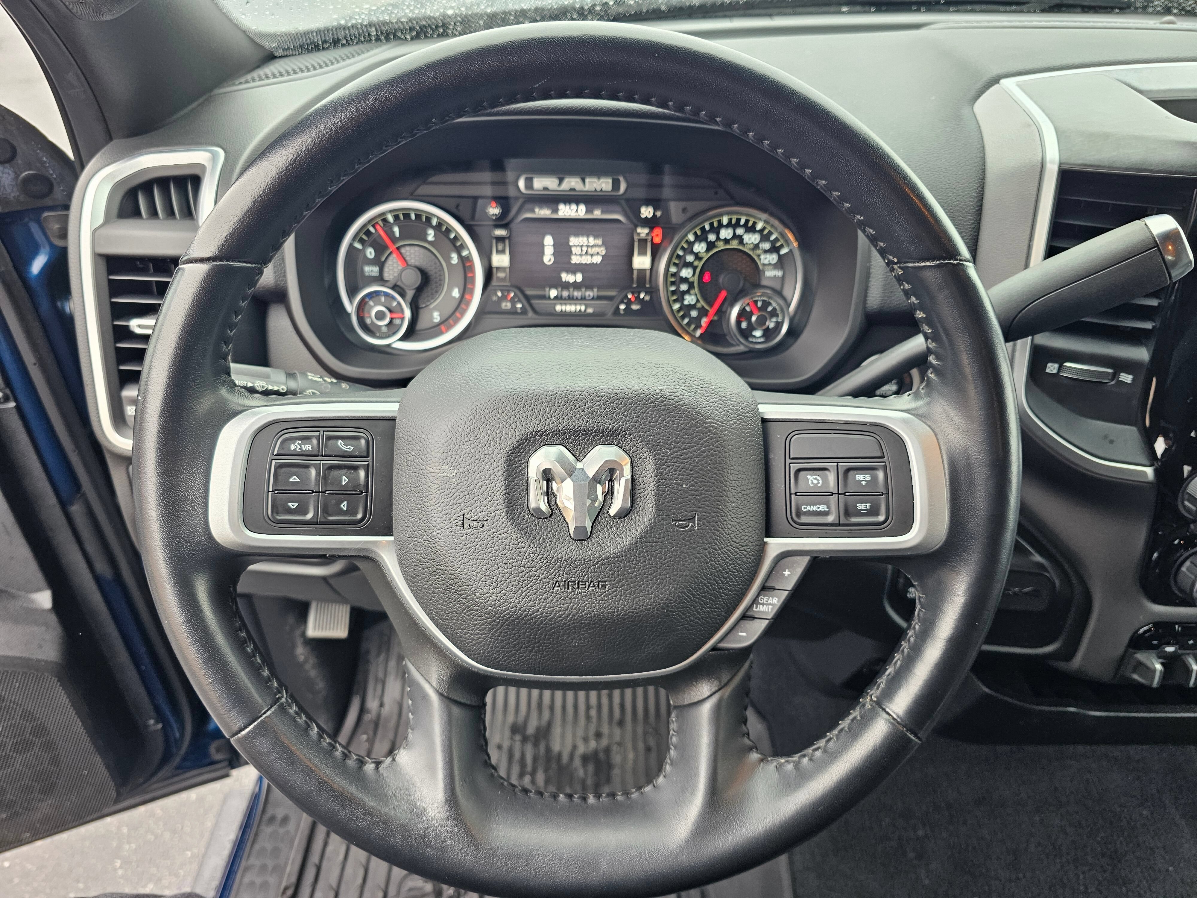 Used 2022 RAM 3500 Big Horn w/ Night Edition AWD/4WD image 48