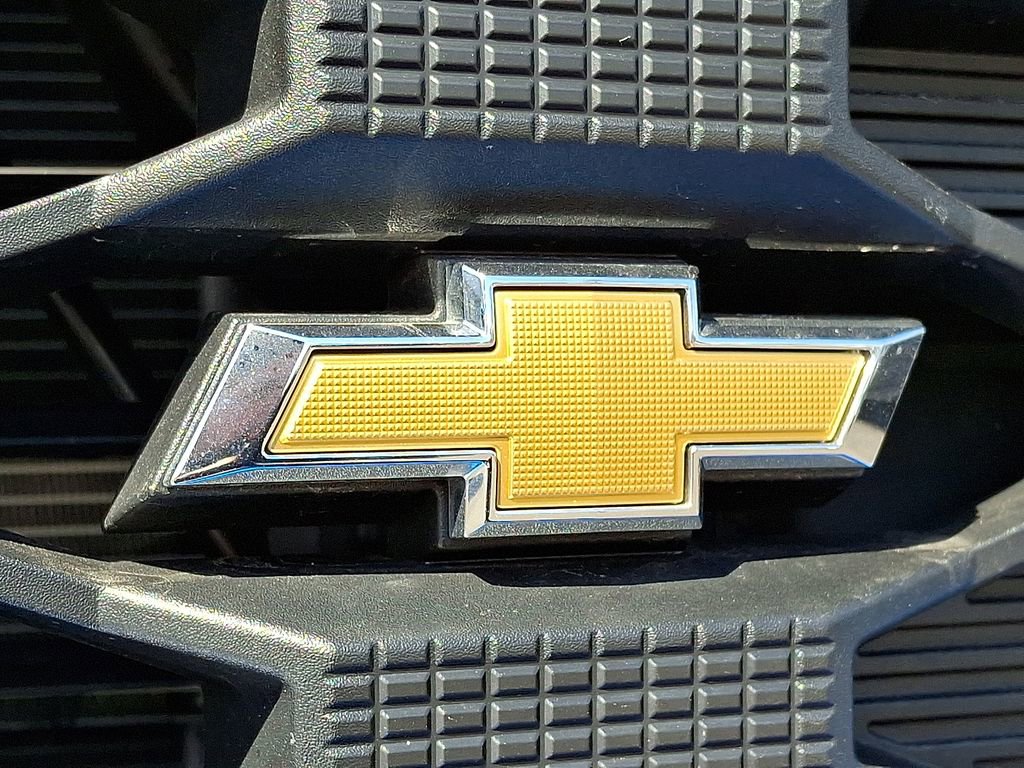 Used 2025 Chevrolet Silverado 1500 Custom w/ Turbomax Blackout Package image 29