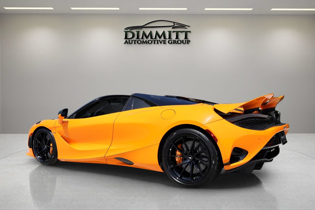 Used 2024 McLaren 750S Spider RWD image 4