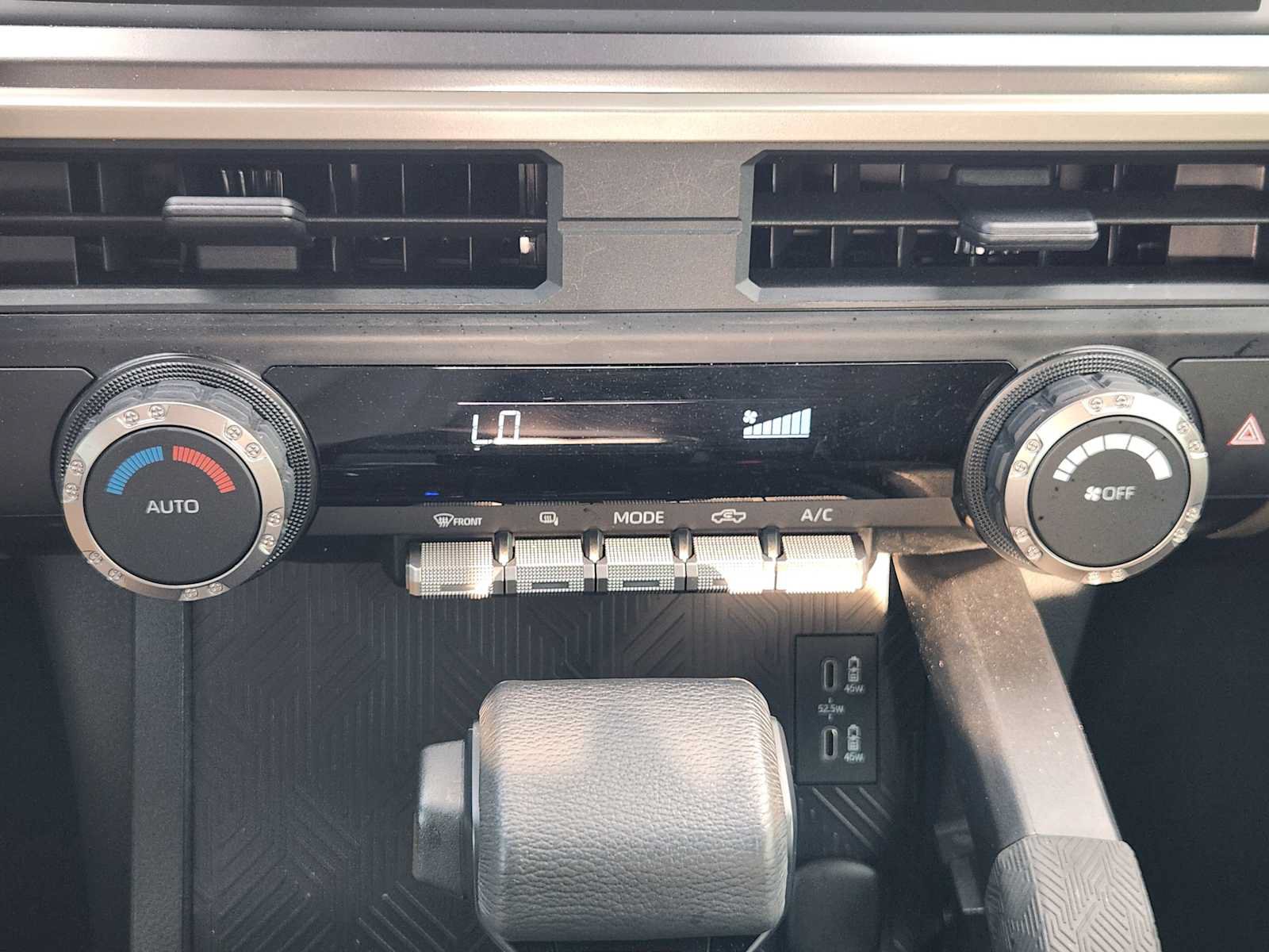Used 2026 Toyota Tacoma TRD Off-Road AWD/4WD image 18