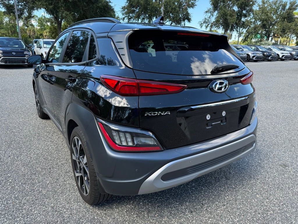 Used 2022 Hyundai Kona Limited image 16