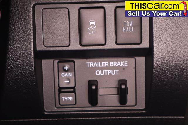 Used 2017 Toyota Tundra SR5 w/ SR5 Upgrade Package AWD/4WD image 24