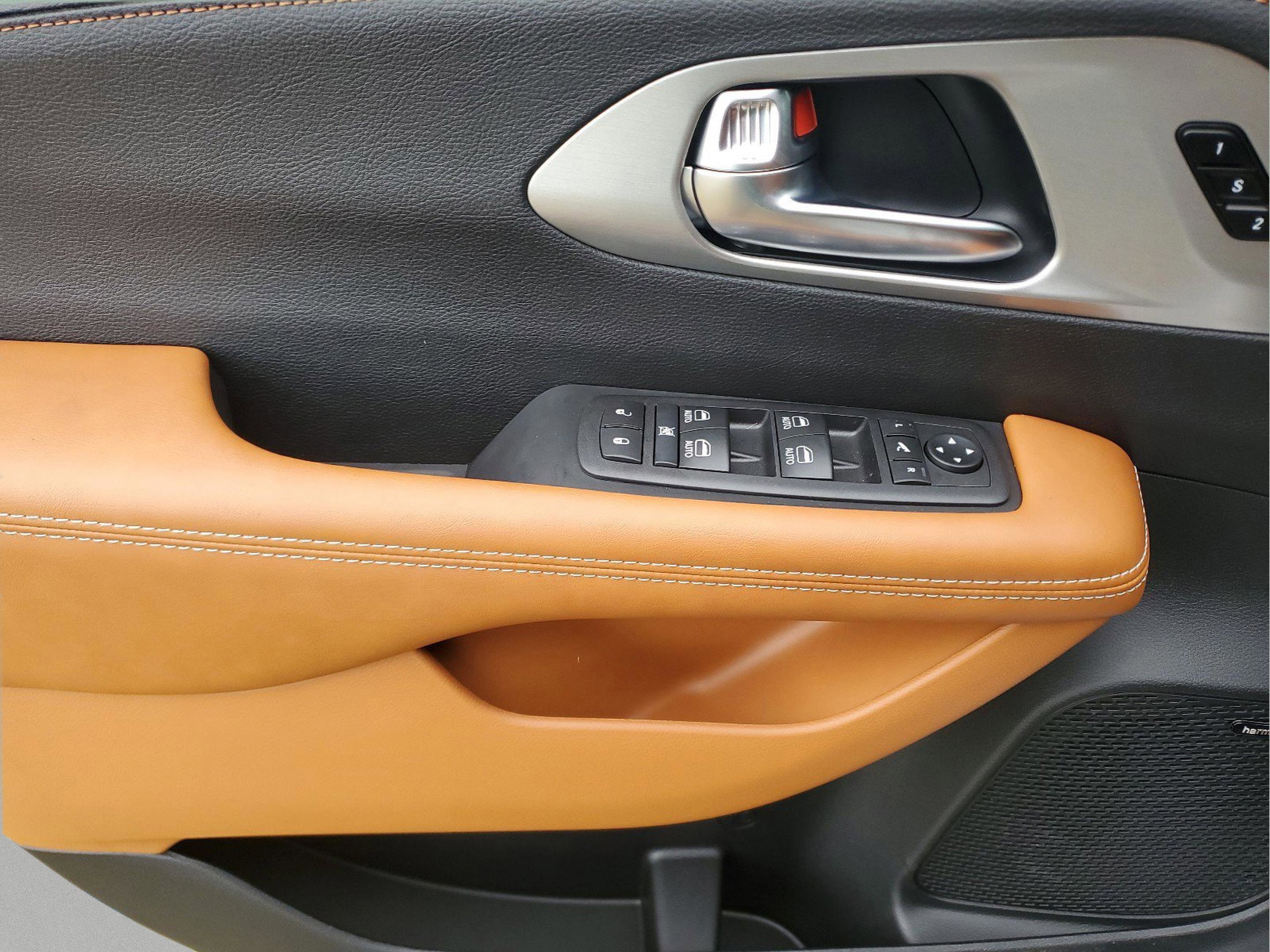 New 2026 Chrysler Pacifica Pinnacle FWD image 19