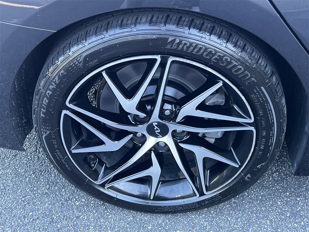 Used 2023 Kia Stinger GT-Line w/ Sun & Sound Package image 18