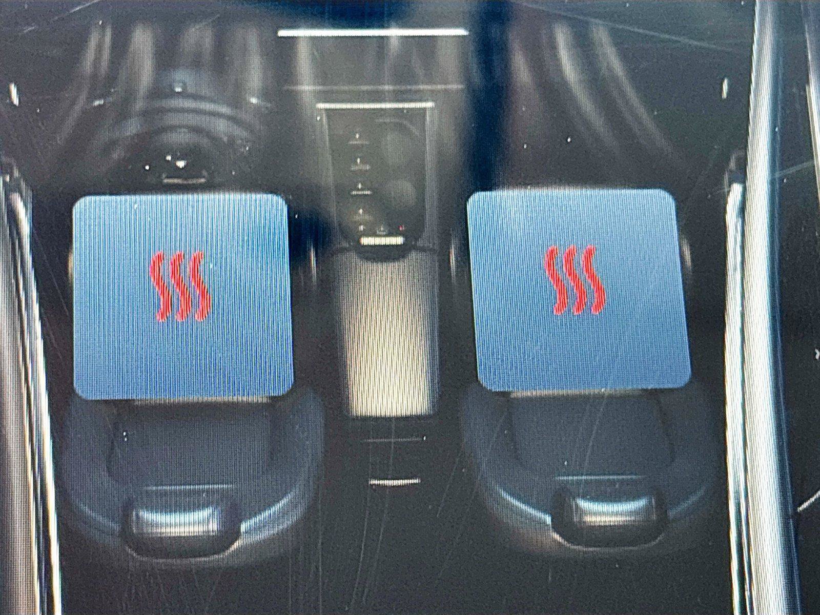 New 2025 VinFast VF 8 Eco AWD/4WD image 19