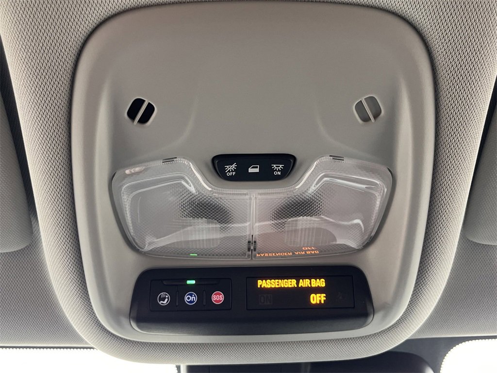 Used 2024 Chevrolet TrailBlazer LS w/ LS Convenience Package image 20