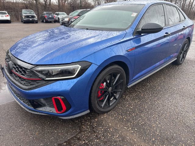 Used 2024 Volkswagen Jetta GLI 40th Anniversary Edition image 4