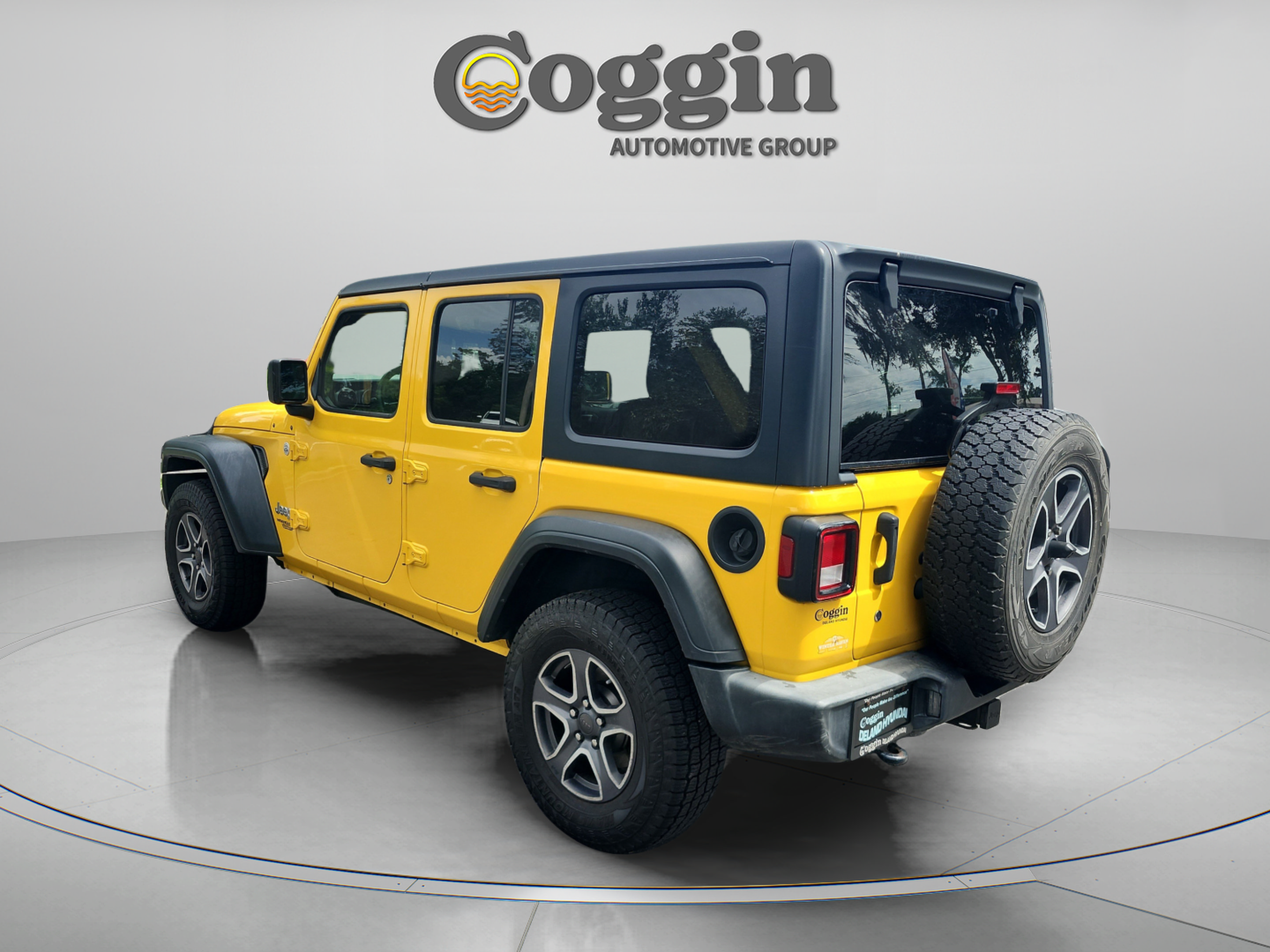 Used 2018 Jeep Wrangler Unlimited Sport AWD/4WD image 3