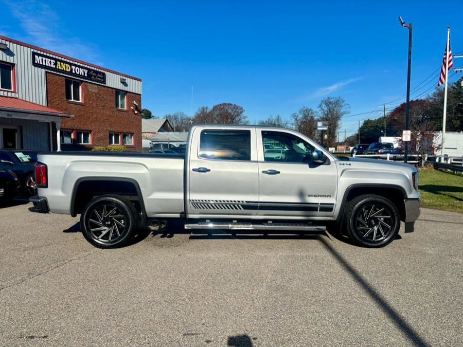 Used 2018 GMC Sierra 1500 SLT w/ SLT Premium Package image 4