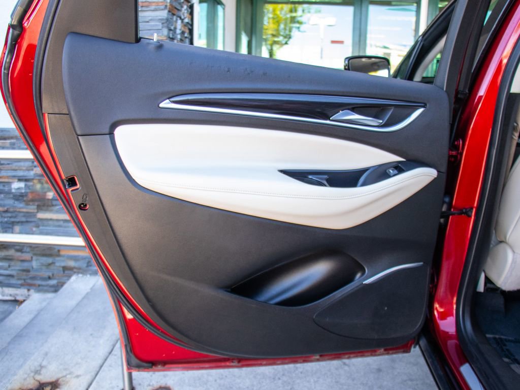 Used 2022 Buick Enclave Essence w/ Experience Buick Package image 21