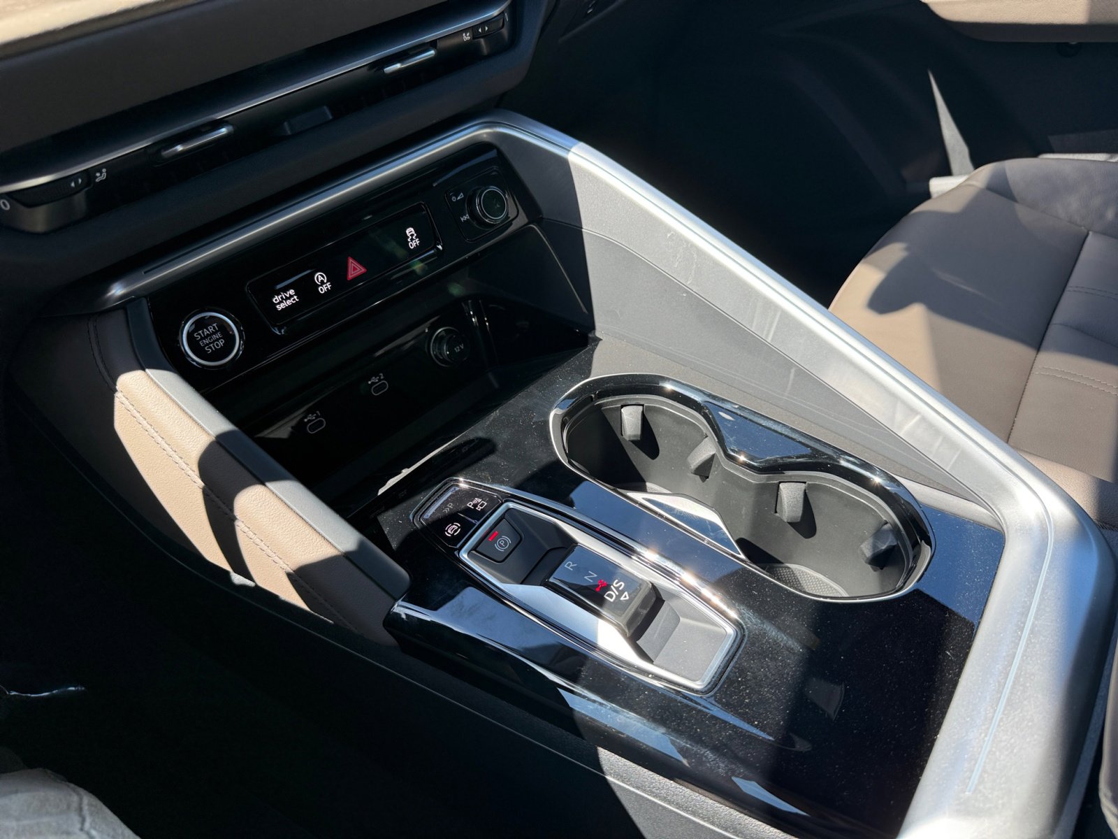 New 2025 Audi Q5 Premium Plus image 13