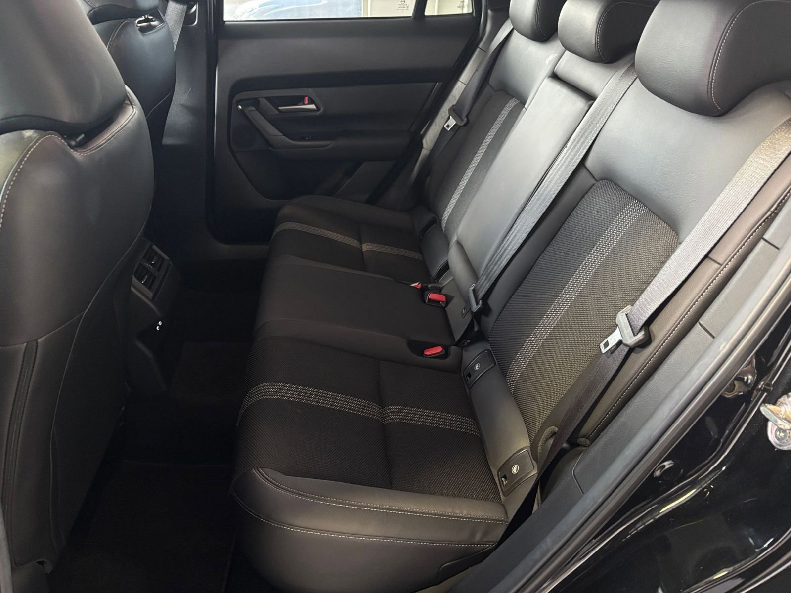 Used 2025 MAZDA CX-50 AWD 2.5 S w/ Preferred Package image 26