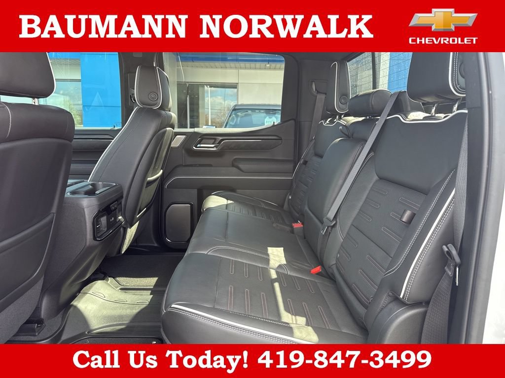 Used 2024 GMC Sierra 1500 AT4X AWD/4WD image 36