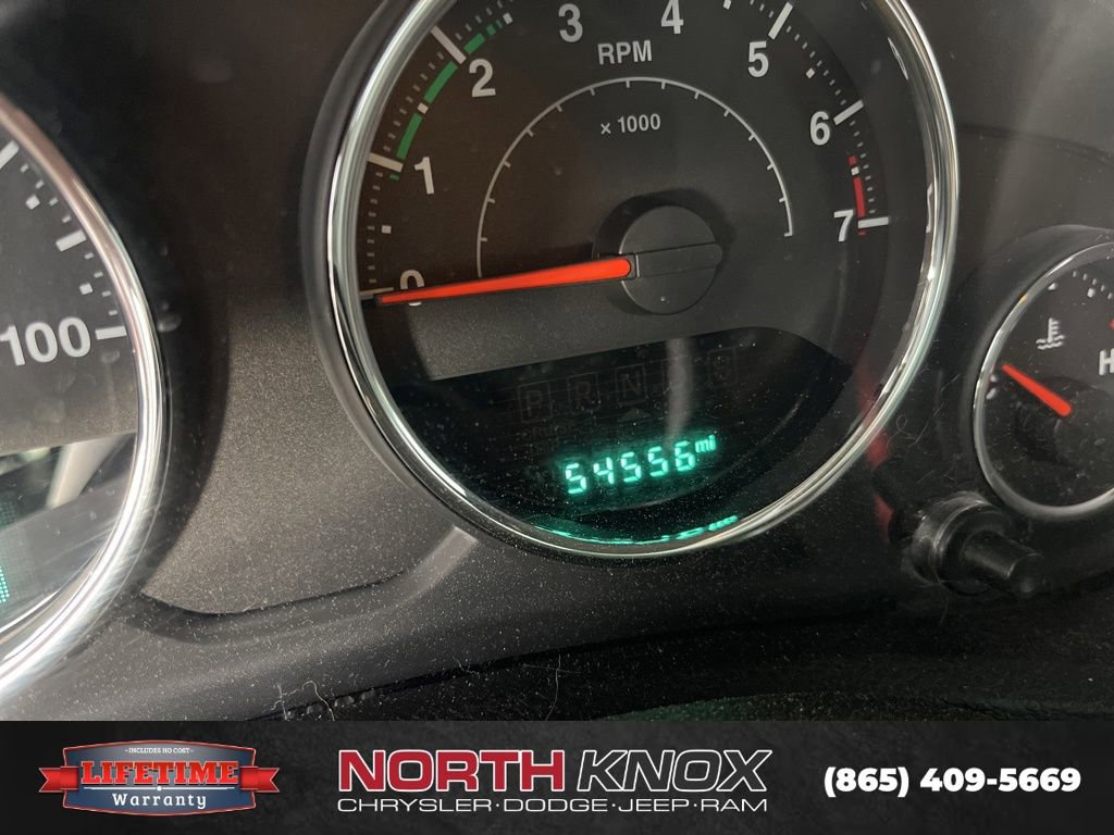 Used 2017 Jeep Wrangler Unlimited Rubicon w/ Connectivity Group image 5