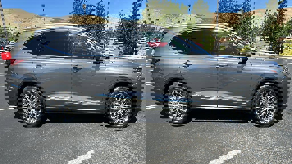 Used 2022 Acura MDX SH-AWD w/ Advance Package video 2