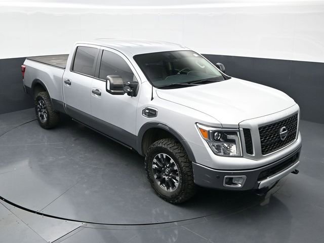 Used 2018 Nissan Titan PRO-4X w/ Pro-4x Convenience Package AWD/4WD image 29