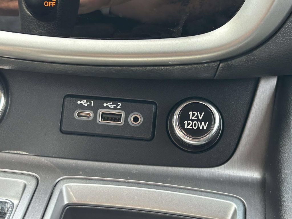 Used 2024 Nissan Murano SV FWD image 26