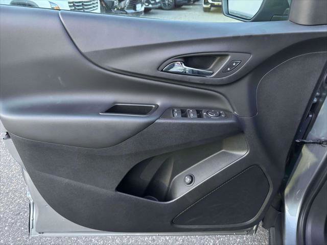 Used 2024 Chevrolet Equinox LT image 15