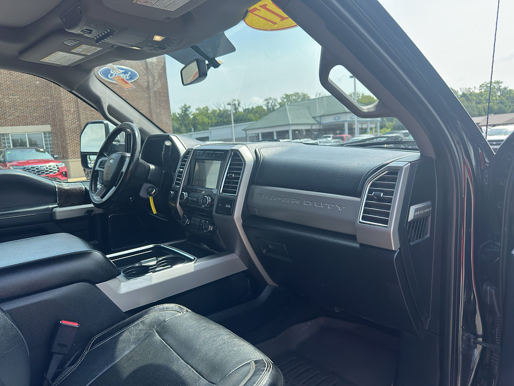 Used 2017 Ford F250 Lariat w/ Chrome Package AWD/4WD image 16