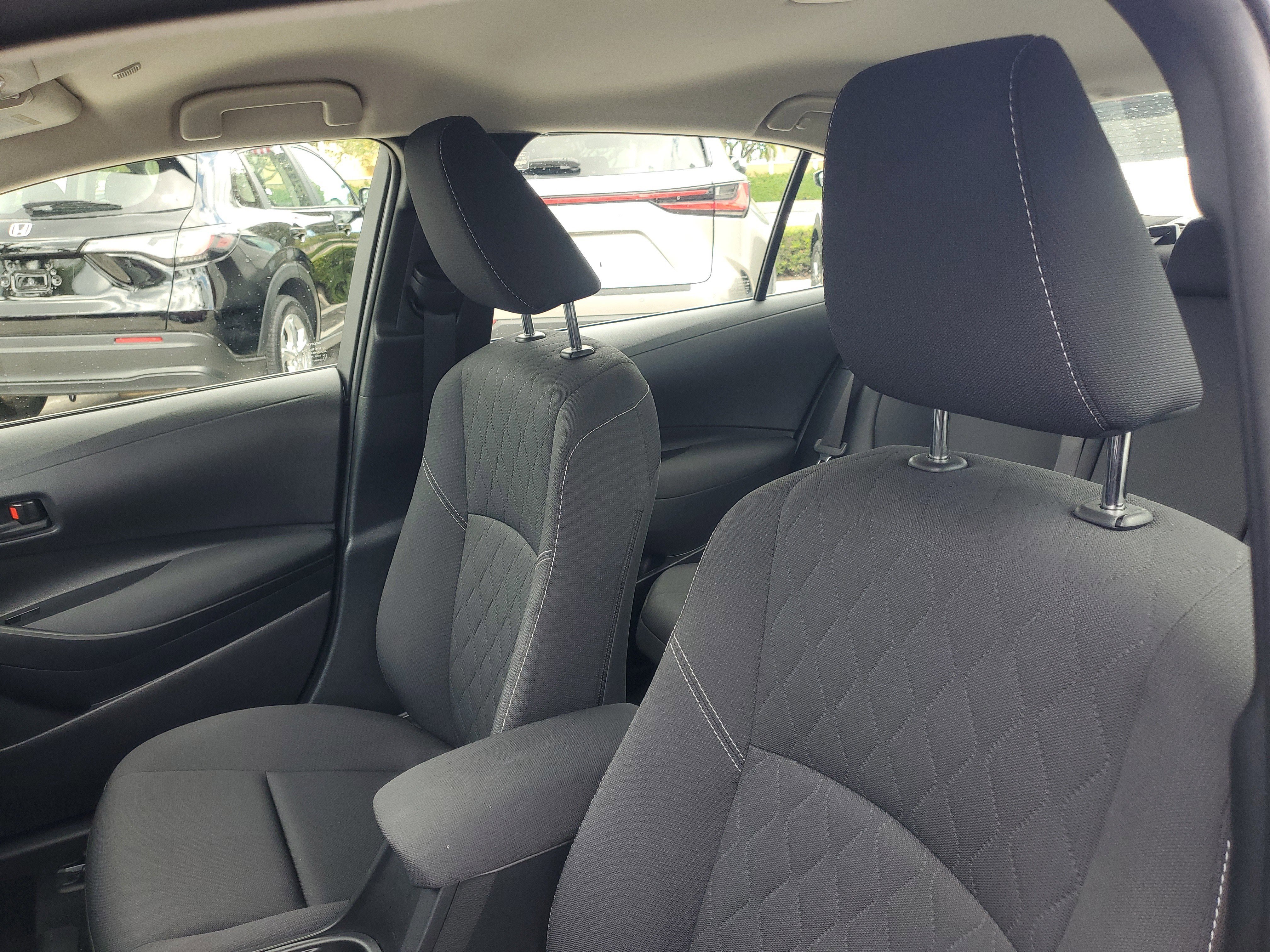 Certified 2025 Toyota Corolla LE FWD image 17