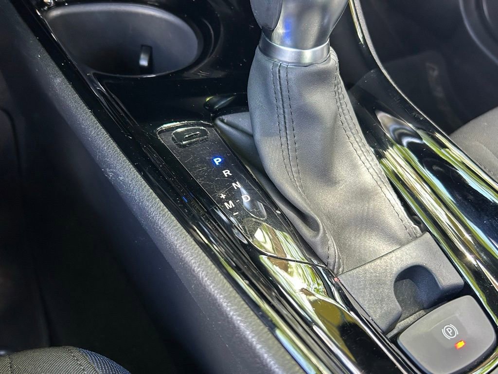 Used 2021 Toyota C-HR XLE image 43