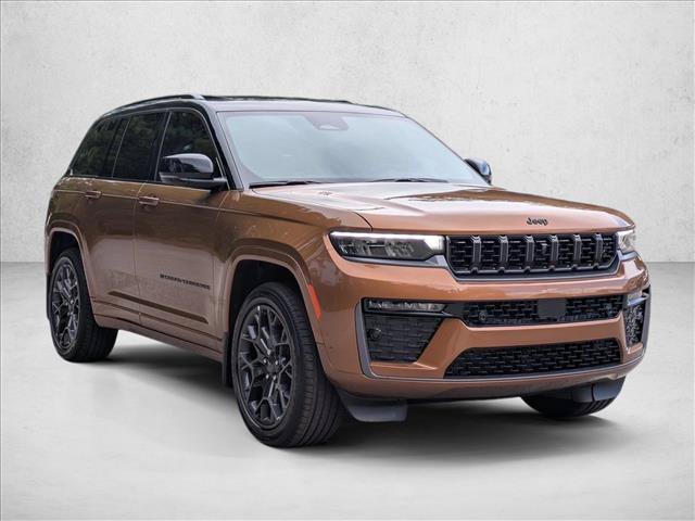 New 2026 Jeep Grand Cherokee Summit w/ Obsidian Package AWD/4WD image 9