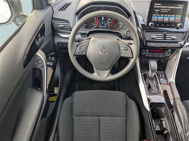 Used 2024 Mitsubishi Eclipse Cross LE image 17