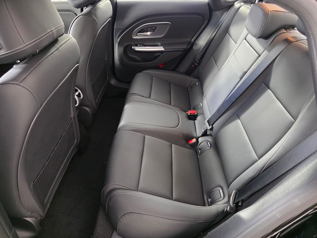New 2026 Mercedes-Benz CLA 350 image 11