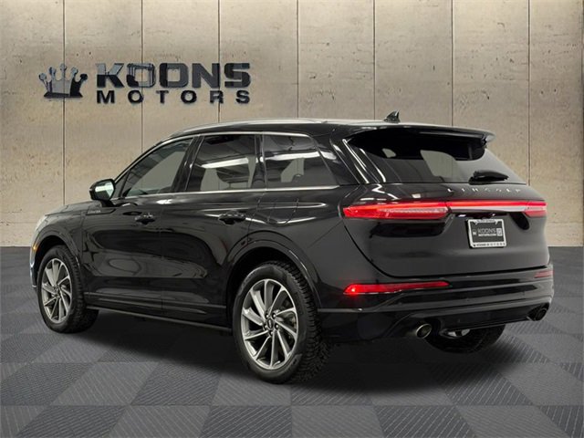 Used 2022 Lincoln Corsair Grand Touring w/ Elements Technology Bundle image 6