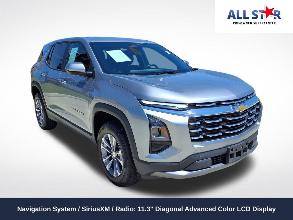 Used 2025 Chevrolet Equinox LT FWD image 1