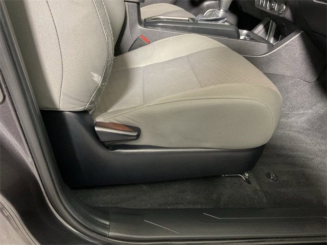Used 2022 Toyota Tacoma SR image 33