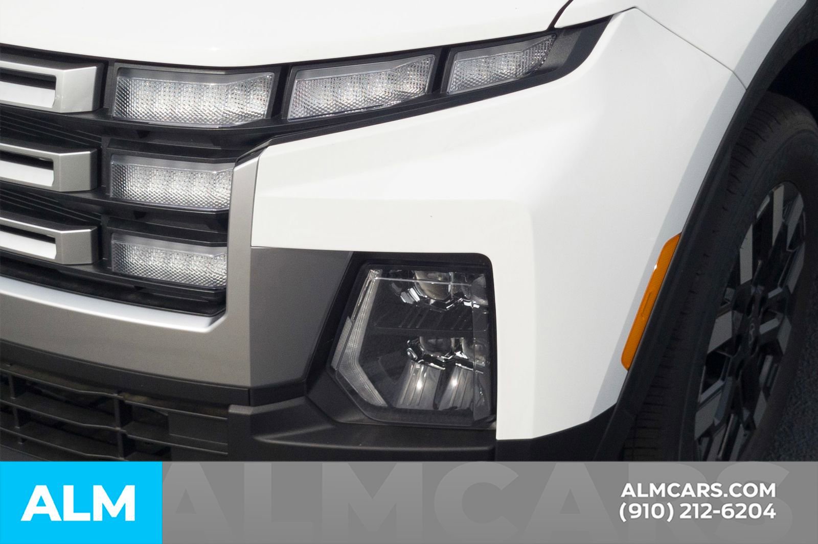 Certified 2025 Hyundai Santa Cruz SEL image 11