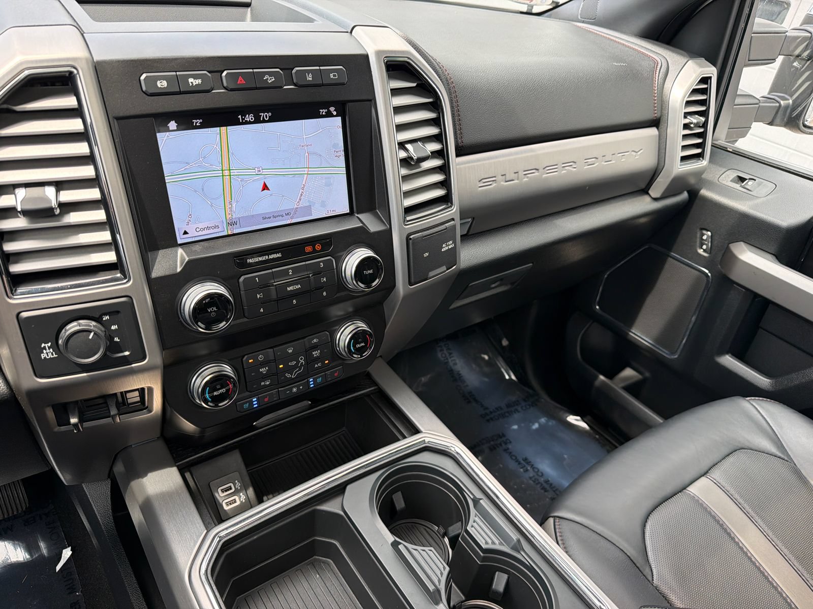 Used 2019 Ford F350 Platinum w/ Platinum Ultimate Package AWD/4WD image 28
