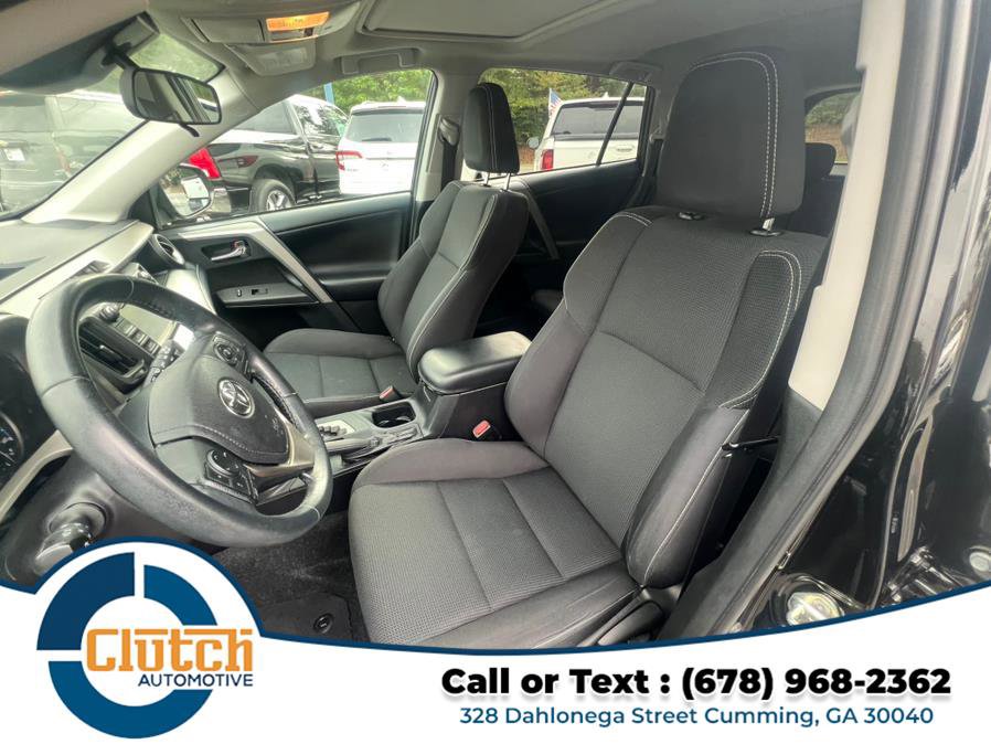 Used 2018 Toyota RAV4 XLE image 11
